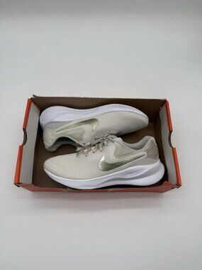 New Nike Revolution 7 Shoes Womens Size 9 Beige Olive Running Comfort FB2208 010